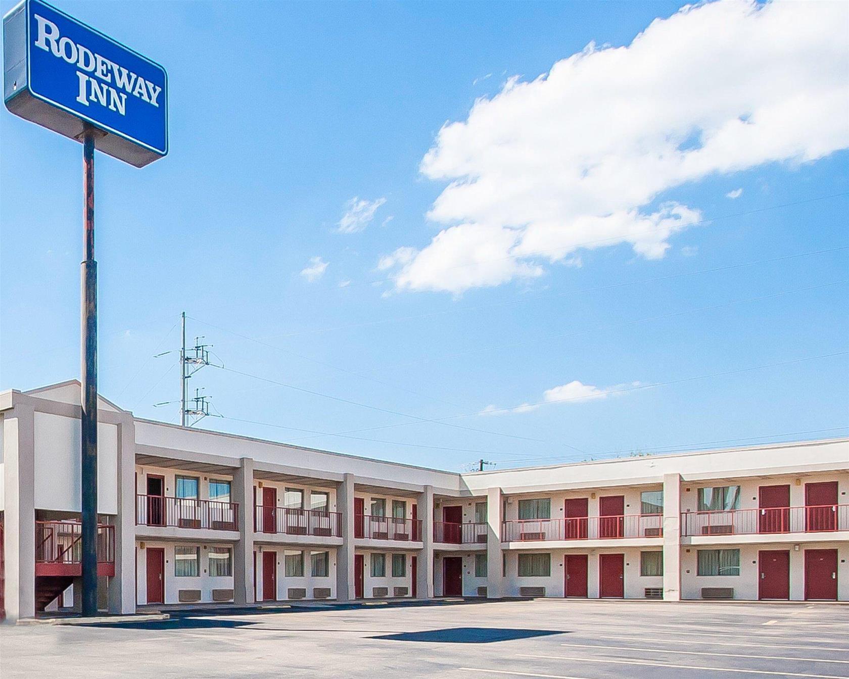 Rodeway Inn Prattville I-65 Exterior photo